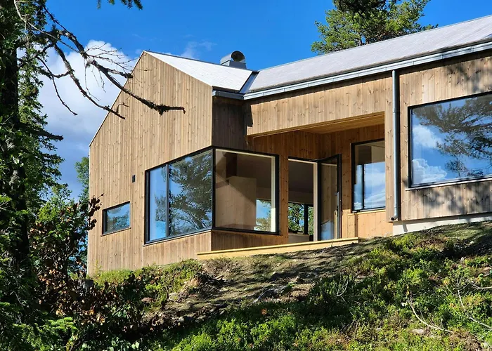 Architect-designed At Hallandsfjellet Hébergement de vacances *