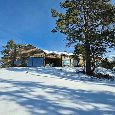Architect-designed At Hallandsfjellet * Rodberg