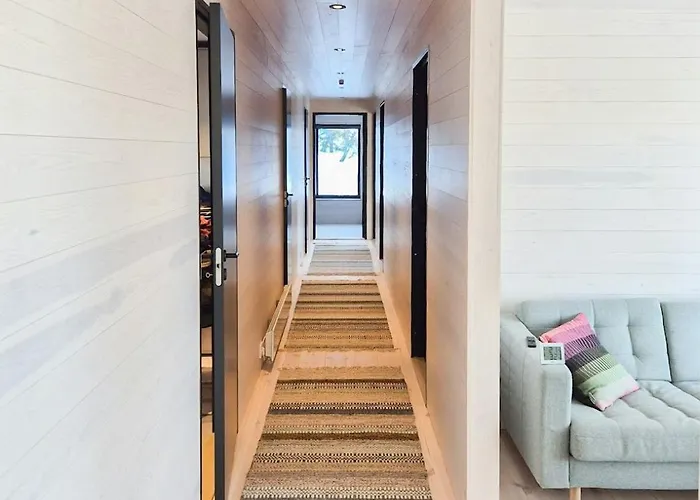 Architect-designed At Hallandsfjellet 度假居